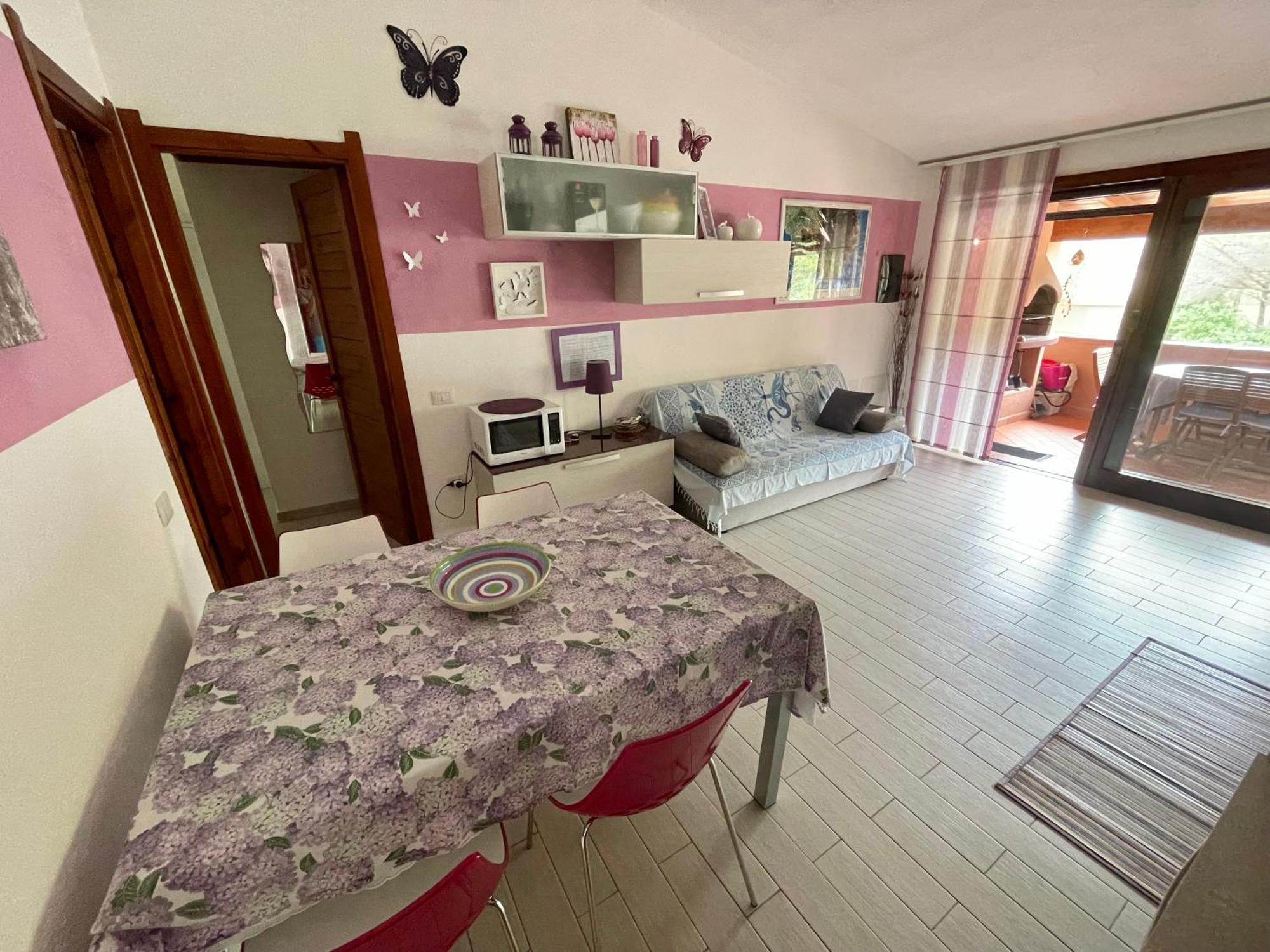 Purple House, 30M To Beach Pula Buitenkant foto