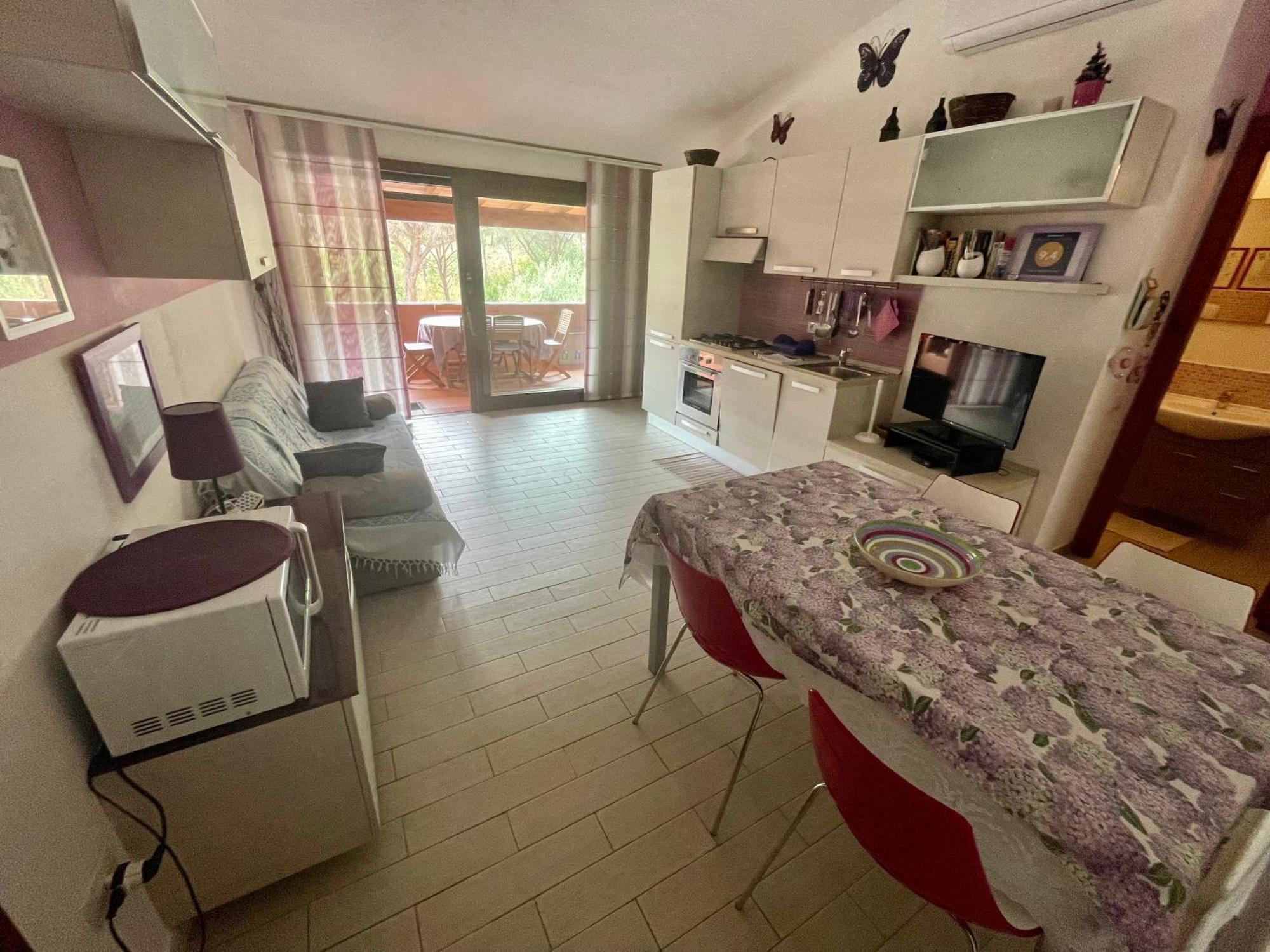 Purple House, 30M To Beach Pula Buitenkant foto